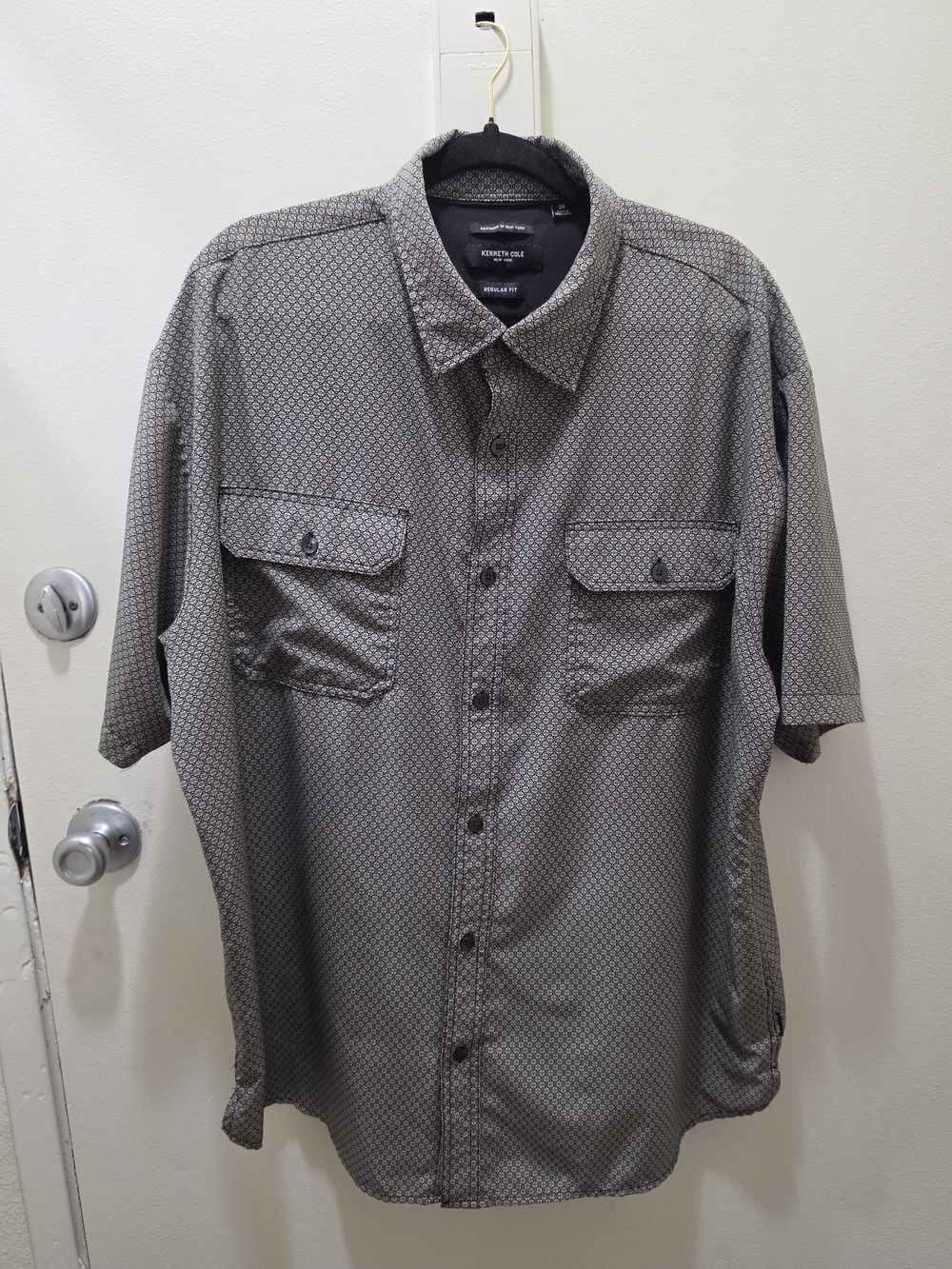 ​Kenneth Cole New York Men's Geometric Short Sleeve